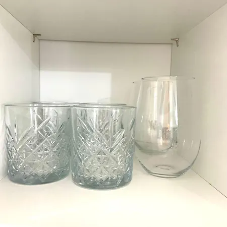 公寓 Winner Of 2025 Traveller Award - 2 Double Bed In Heart Of Centre With Netflix & Wifi 利兹