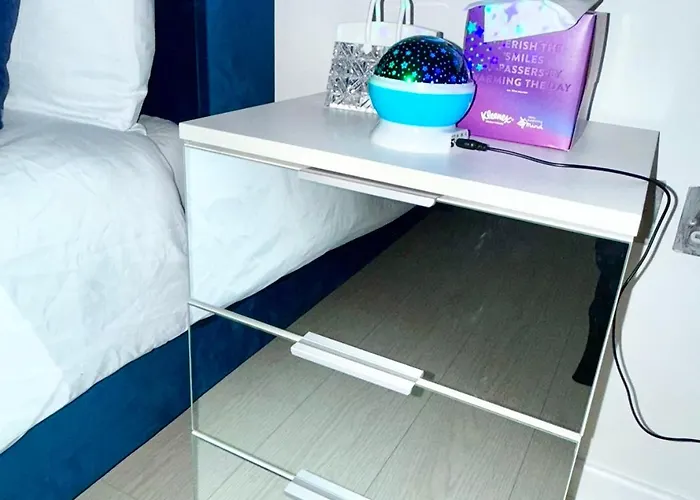 Διαμέρισμα Winner Of 2025 Traveller Award - 2 Double Bed In Heart Of Centre With Netflix & Wifi *