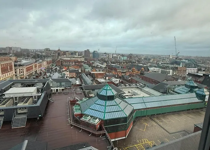 Winner Of 2025 Traveller Award - 2 Double Bed In Heart Of Centre With Netflix & Wifi 利兹