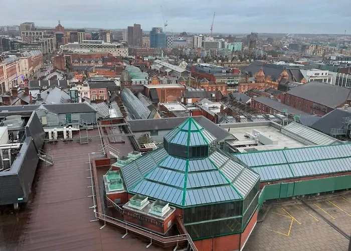 Winner Of 2025 Traveller Award - 2 Double Bed In Heart Of Centre With Netflix & Wifi Διαμέρισμα Λιντς