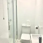 Winner Of 2025 Traveller Award - 2 Double Bed In Heart Of Centre With Netflix & Wifi Lejlighed